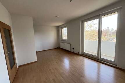 Wohnung zum Mieten in Chemnitz 354,00 € 57 m²