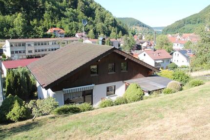 Massiv erbautes Haus Energieeffizienzklasse B + ELW - Wiesensteig