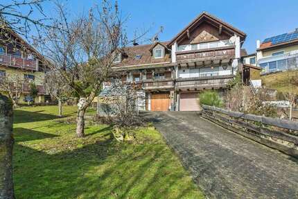 Haus zum Kaufen in Beratzhausen 369.000,00 € 235.53 m²