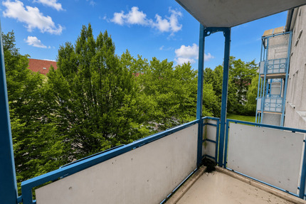 Hochwertiger Wohnkomfort auf 3 Räumen | Balkon + EBK auf Wunsch - Zwickau Eckersbach