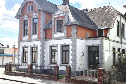 Haus zum Kaufen in Brake 298.000,00 € 275 m²