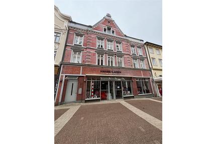 Schöne 3-Zimmer- Wohnung mit Altbaucharme direkt in der Stader Innenstadt