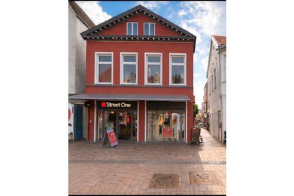 Geschäft Büro Praxis direkt am Marktplatz zu vermieten! - Aurich