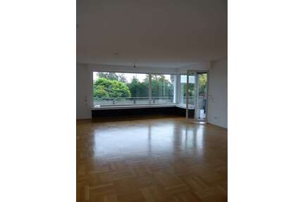 Haus zum Mieten in Witten 2.000,00 € 250 m²