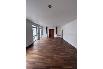 Wohnung zum Mieten in Düsseldorf 1.810,00 € 140 m²