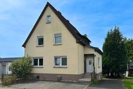 Haus zum Kaufen in Weyerbusch 267.000,00 € 115 m²