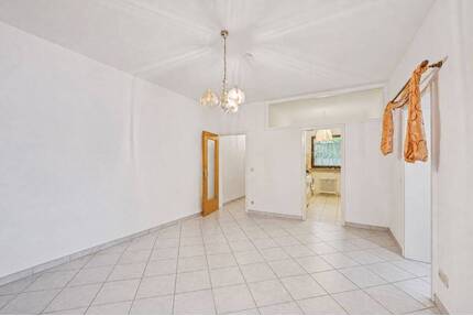 Großzügige 3,5-Zimmer-Wohnung mit Terrasse, Ausblick & Garage am Waldrand - Bad Liebenzell