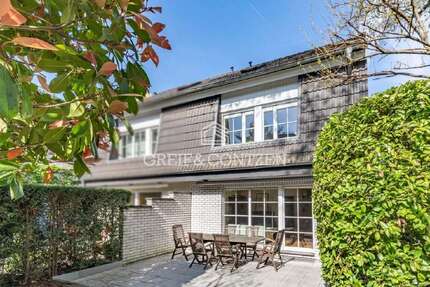 Haus zum Kaufen in Köln 1.390.000,00 € 158 m²