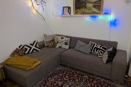 Großes, gemütliches Ecksofa - 100,00&nbsp;EUR Kaltmiete, in Köln (PLZ: 50668) Innenstadt