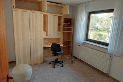 Wohnung zu vermieten - 970,00&nbsp;EUR Kaltmiete, ca.&nbsp; 83,00&nbsp;m&sup2; in Nördlingen (PLZ: 86720)