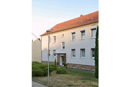 2,5 Zimmerwohnung zu vermieten - 500,00&nbsp;EUR Kaltmiete, ca.&nbsp; 64,00&nbsp;m&sup2; in Roßleben-Wiehe (PLZ: 06571)