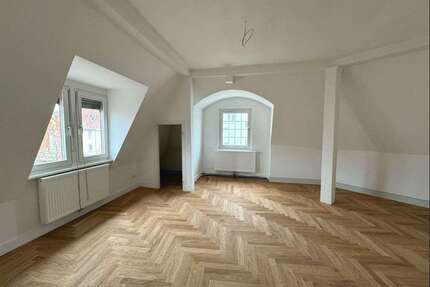 Wohnung zum Mieten in Esslingen 1.490,00 € 96.74 m²