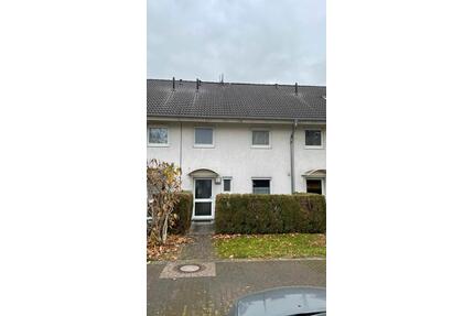 Schönes Reihenhaus mit Garten, Studio und Carport - Lippstadt Overhagen
