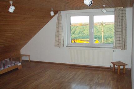 Singleapartment in idyllischer, ruhiger Ortsrandlage ab November - Stadtroda