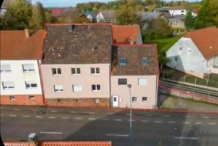 Wohnung in Pirmasens - 830,00&nbsp;EUR Kaltmiete, ca.&nbsp; 90,00&nbsp;m&sup2; in Pirmasens (PLZ: 66955) Niedersimten