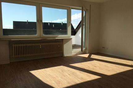 PROVISIONSFREI: 3-Zi-DG, Loggia, Garage, KapitalanlageEigennutz. - Filderstadt