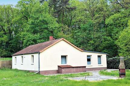 Haus zum Kaufen in Groß Kreutz (Havel) OT Deetz 75.000,00 € 111 m²