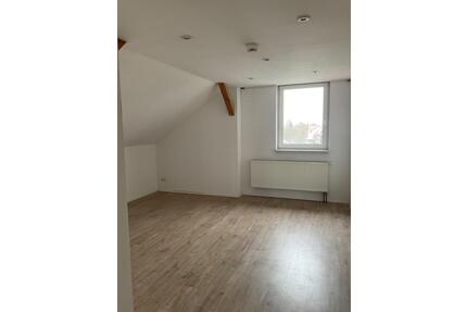 Schöne Dachgeschosswohnung in Fredersdorf - Fredersdorf-Vogelsdorf