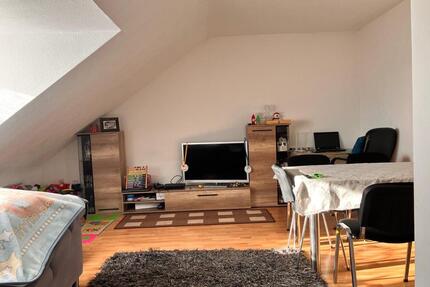 WG Zimmer direkt an der Uni - 250,00&nbsp;EUR Kaltmiete, ca.&nbsp; 25,00&nbsp;m&sup2; in Kassel (PLZ: 34121) Südstadt