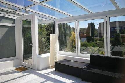 Provisionsfreier Verkauf! Sie können gleich einziehen...Reihenmittelhaus mit Wintergarten, Balkon, Garage - Scheeßel