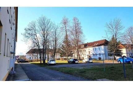 Gepflegte 4-Raum-Dachgeschosswohnung mit großzügigem Grundriss - Böhlen