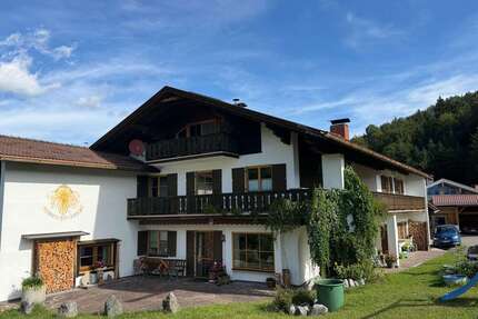 Wohnung zum Mieten in Wallgau 1.100,00 € 65.69 m²