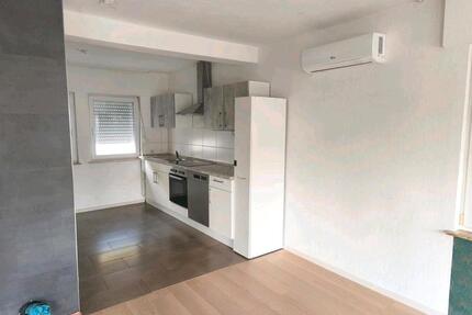 4-Zimmer Wohnung mit großem Balkon - Neuwied Feldkirchen