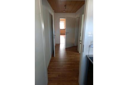 Dachgeschosswohnung 2ZKB mit Balkon - Katlenburg-Lindau