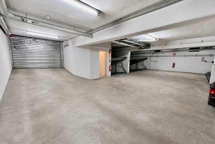 Knöllchen ade! 1 Tiefgaragenstellplatz im Doppelparkersystem in Gera-Untermhaus!