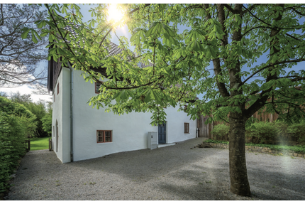 Haus zum Kaufen in Berg 2.000.000,00 € 130 m²