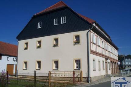 Moderne, vollsanierte 2-Raum-Wohnung im 1. OG mit Gartennutzung - Großschönau