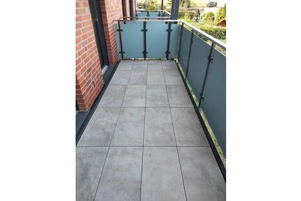 Beckum, barrierefreie 2 Zi.-Wohnung mit Balkon, Neubau, Aufzug