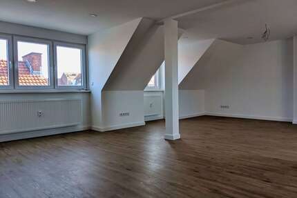 Wohnung zum Mieten in Aschaffenburg 1.050,00 € 77 m²