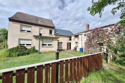 Aus Alt mach Zuhause - Haus mit Potenzial und zusätzlicher Wiese! - Beeskow / Groß Rietz