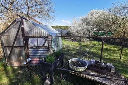 Grundstück zu verkaufen in Kremmen 210.000,00 € 976 m²