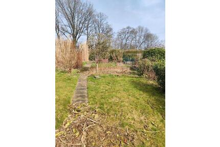 Kleingarten abzugeben - 500,00&nbsp;EUR Kaltmiete, ca.&nbsp; 0,00&nbsp;m&sup2; in Solingen (PLZ: 42655) Mitte