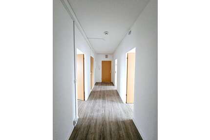 Wohnung zum Mieten in Zwickau 458,00 € 70.48 m²