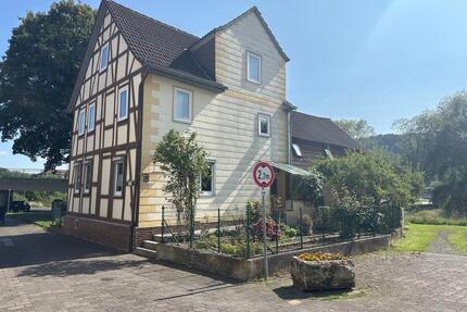 Charmantes Mehrfamilienhaus in Rotenburg an der Fulda