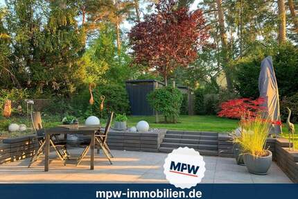 Smart wohnen, entspannt leben: Stylischer Bungalow im Grünen - Berlin Müggelheim