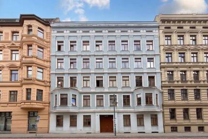 Provisionsfreie zentrale 4,5-Zi-Wohnung mit Balkon inmitten der Altstadt - Magdeburg