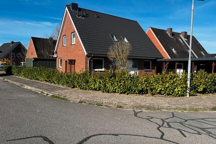 DG Wohnung in Stapel , ca 61 m2, 3 Zimmer, Garten, Carport - Schwabstedt