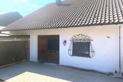 Wohnung mit 4 Zimmern und großem Garten - Wiernsheim