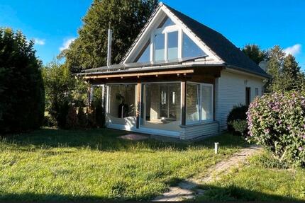 Haus zur Miete - 1.300,00&nbsp;EUR Kaltmiete, ca.&nbsp; 90,00&nbsp;m&sup2; in Neuenkirchen (PLZ: 17498)