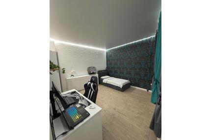 4 Zimmer Wohnung mit Garten und Doppelgarage - Mönchengladbach Süd