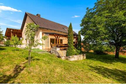 Haus zum Kaufen in SchwandorfWiefelsdorf 449.000,00 € 180 m² - Schwandorf/Wiefelsdorf