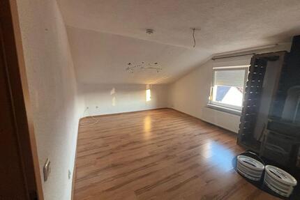 Mietwohnung - 850,00&nbsp;EUR Kaltmiete, ca.&nbsp; 100,00&nbsp;m&sup2; in Biedenkopf (PLZ: 35216)