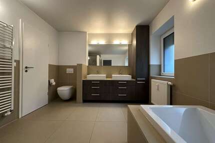 Wohnung zum Mieten in Stuttgart 1.550,00 € 115 m²