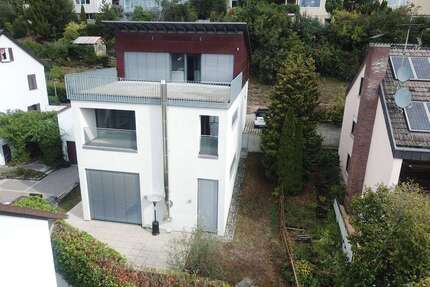 Haus zum Kaufen in Böblingen 1.150.000,00 € 229.99 m²