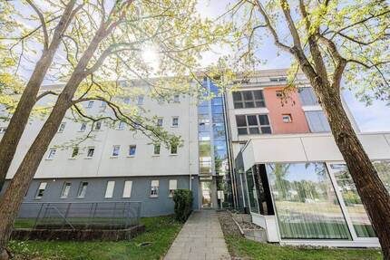 Nordstadt-Perle mit Südbalkon und Lift! Bezugsfreie Eigentumswohnung - Singen