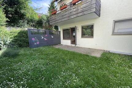 * Charmante 4 Zimmer-Wohnung mit Terrasse inkl. Garage * Sofort frei * Im schönsten Weinort * - Besigheim